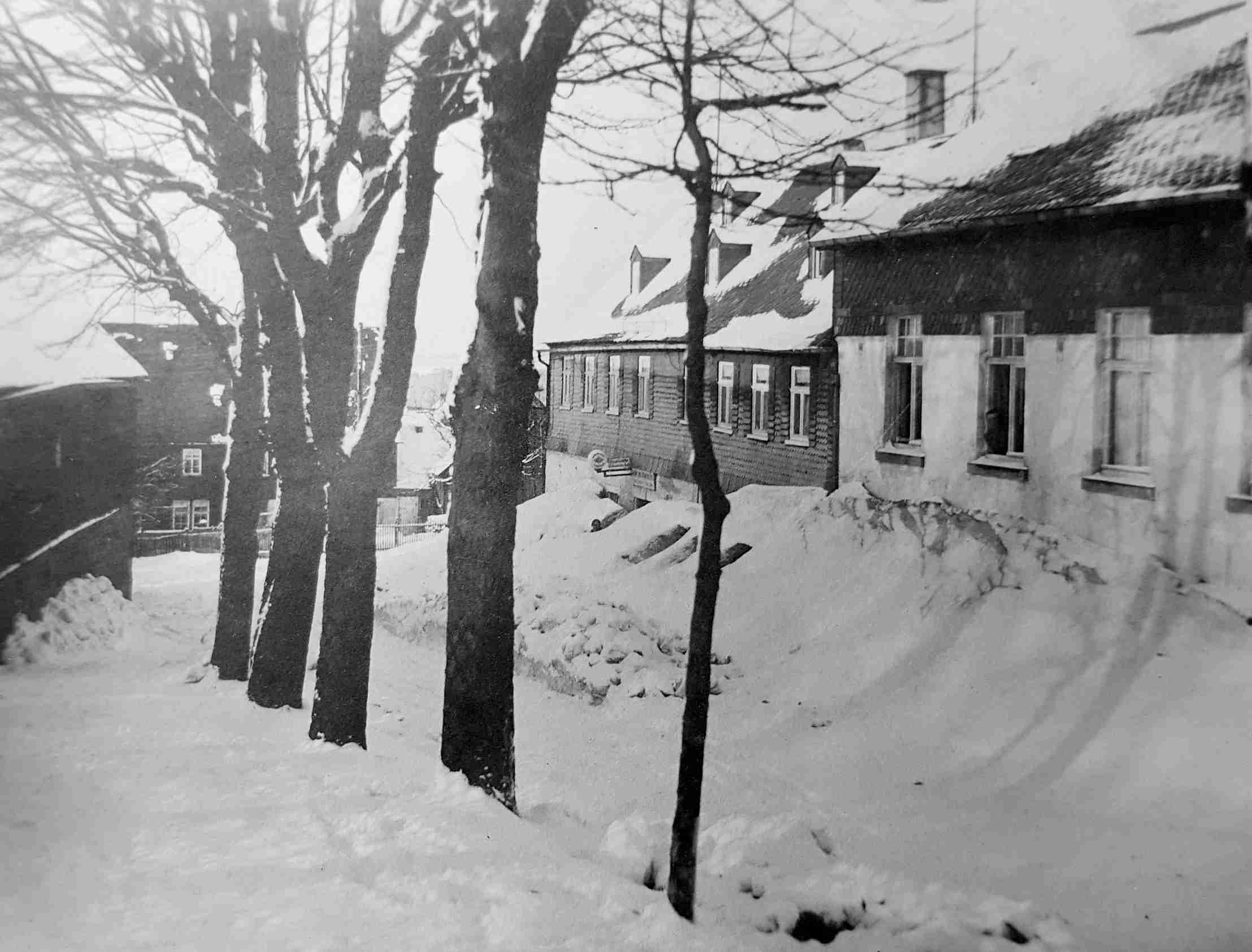 1937 Schneeverwehungen am Schwarzen Roß